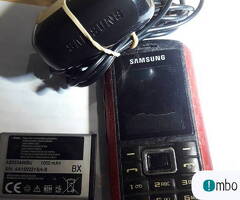 SAMSUNG B2100 SOLID Xplorer CZERWONY